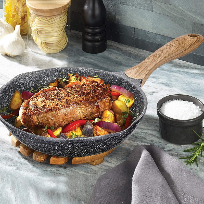 4 - Piece Non-Stick Aluminum Cookware Set