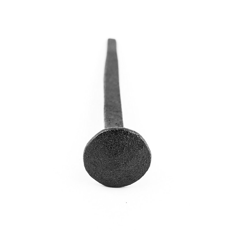 Clou carré en fer forgé clavos