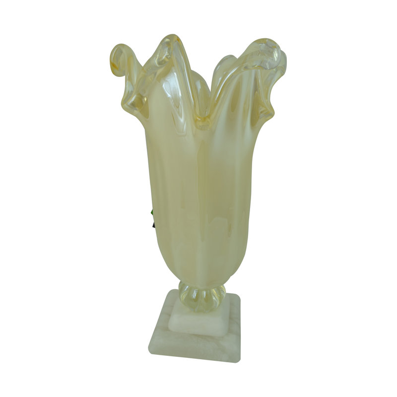 Vase de table en verre soufflé à la main 17 po de hauteur