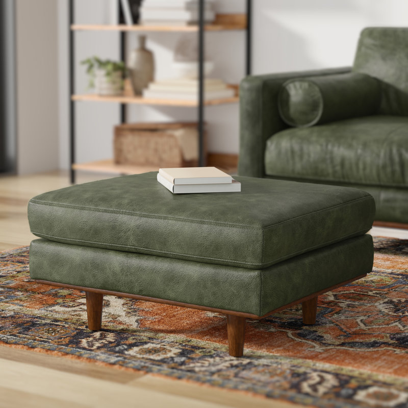 Repose-pieds rembourré l 33 po avec pieds en bois massif Morrison, Cuir véritable vert