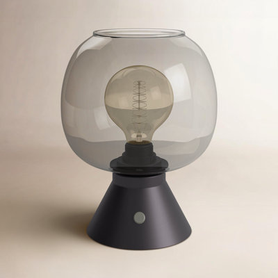 Glynda Metal Table Lamp