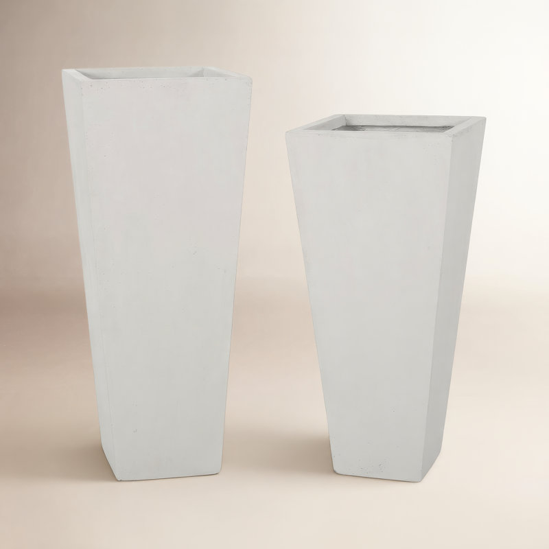 Devi Pot Planter, Matte White, 2