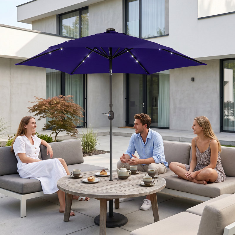 Parasol de patio 9 pi avec lumières à DEL solaires, manivelle et bouton-poussoir inclinable, parasol de table de marché en polyester imperméable pour jardin, cour, terrasse, piscine