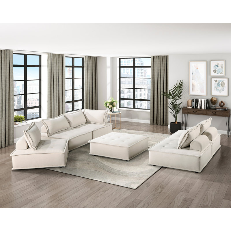 Square -Style Chair In Beige And Solid Wood Construction Low-Profile Accent Boucle For Home Decor