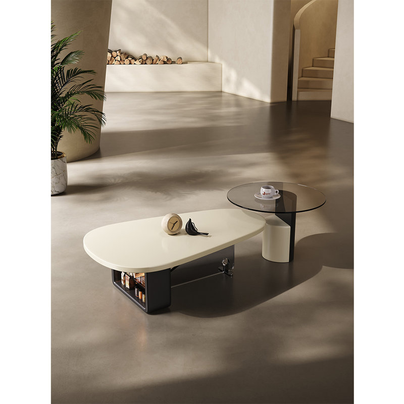 Table basse moderne de style simple