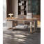 Bureau de luxe en bois massif clair-587258466