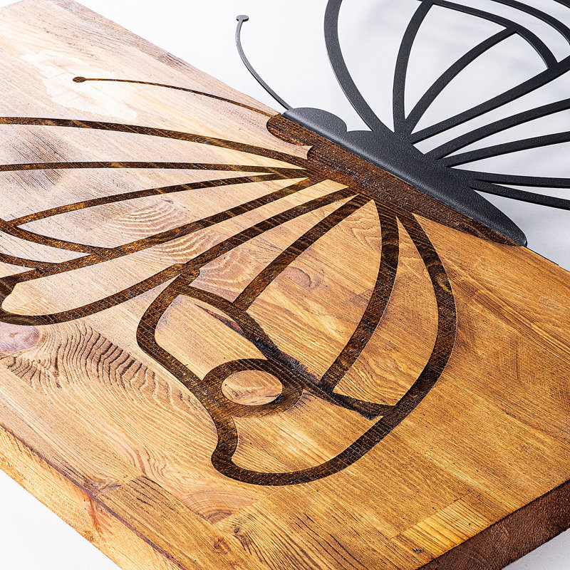 Décoration murale en bois