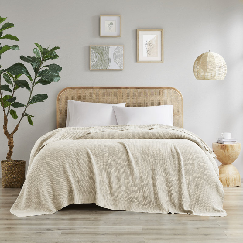 Ivory Twin Knitted Acrylic Machine Washable Blanket