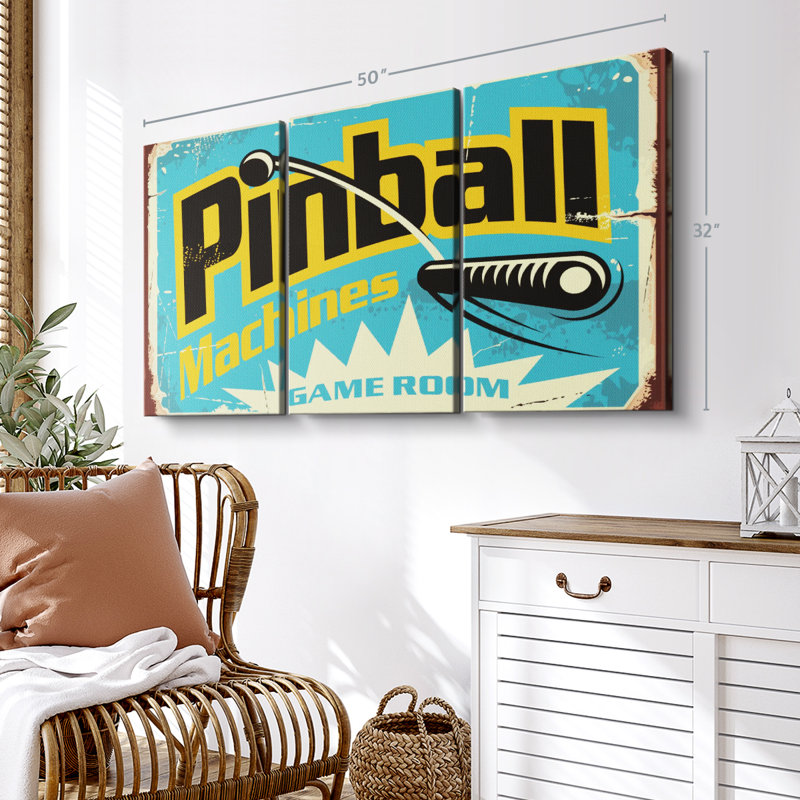 «Pinball Machine Game Room» sur toile, H 32 po x l 50 po x P 1,25 po