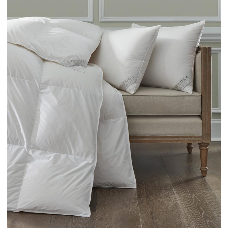 Cardigan Goose Down Comforter, Medium, King