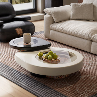 Table basse de style italien minimaliste