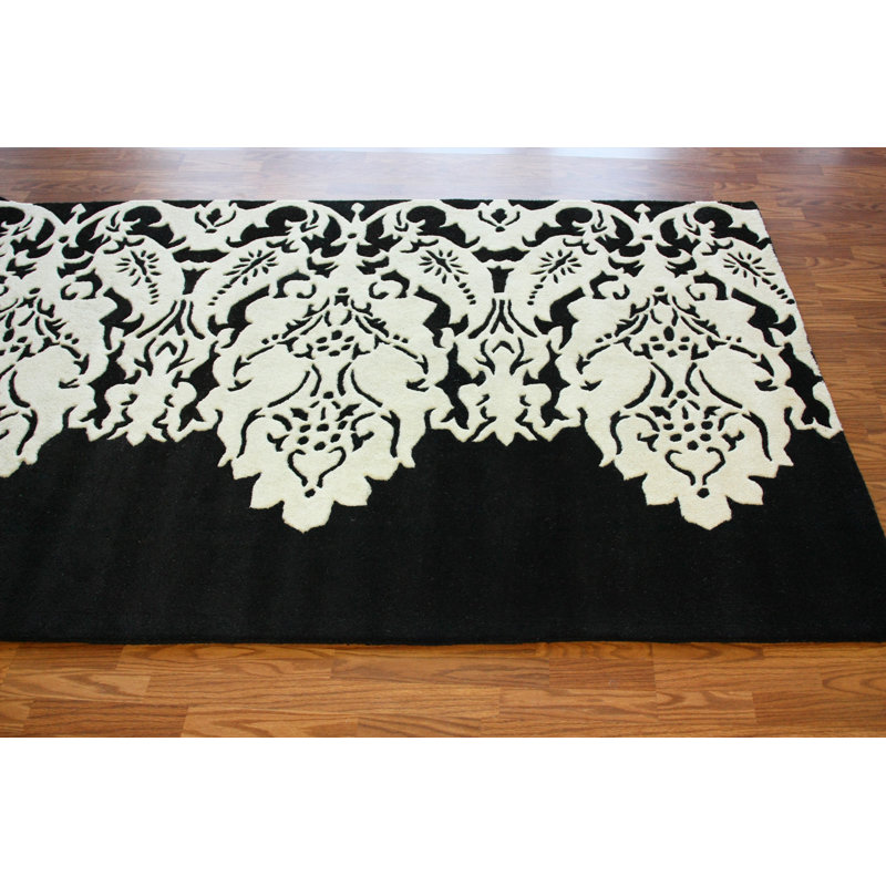 Tapis noir Esm Catania, 5 pi x 8 pi