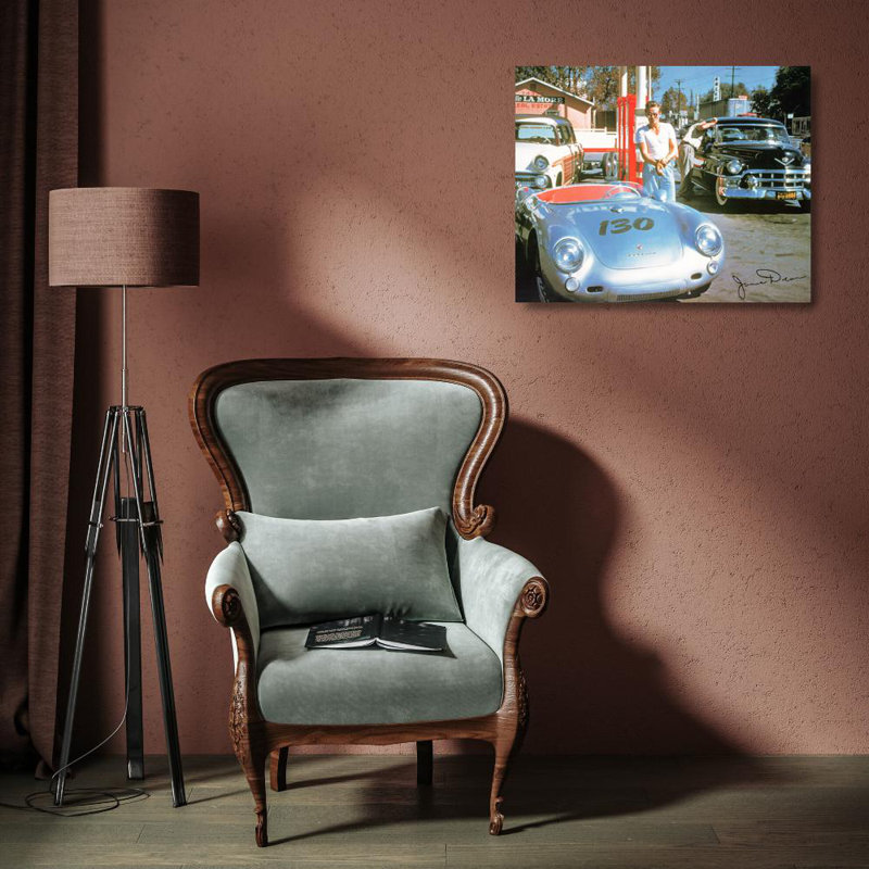 James Dean (voiture), H 14 po x l 18 po