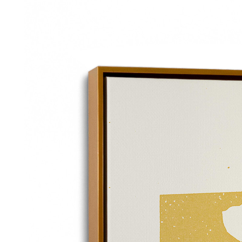 «Subtle Blossoms in Yellow», reproduction sur toile, Cadre flottant doré poli, H 18,75 po x l 12,75 po x P 1,75 po