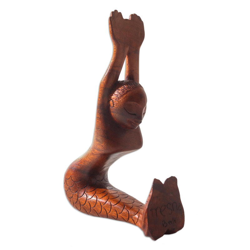 Sculpture Eraclio Parvatasana
