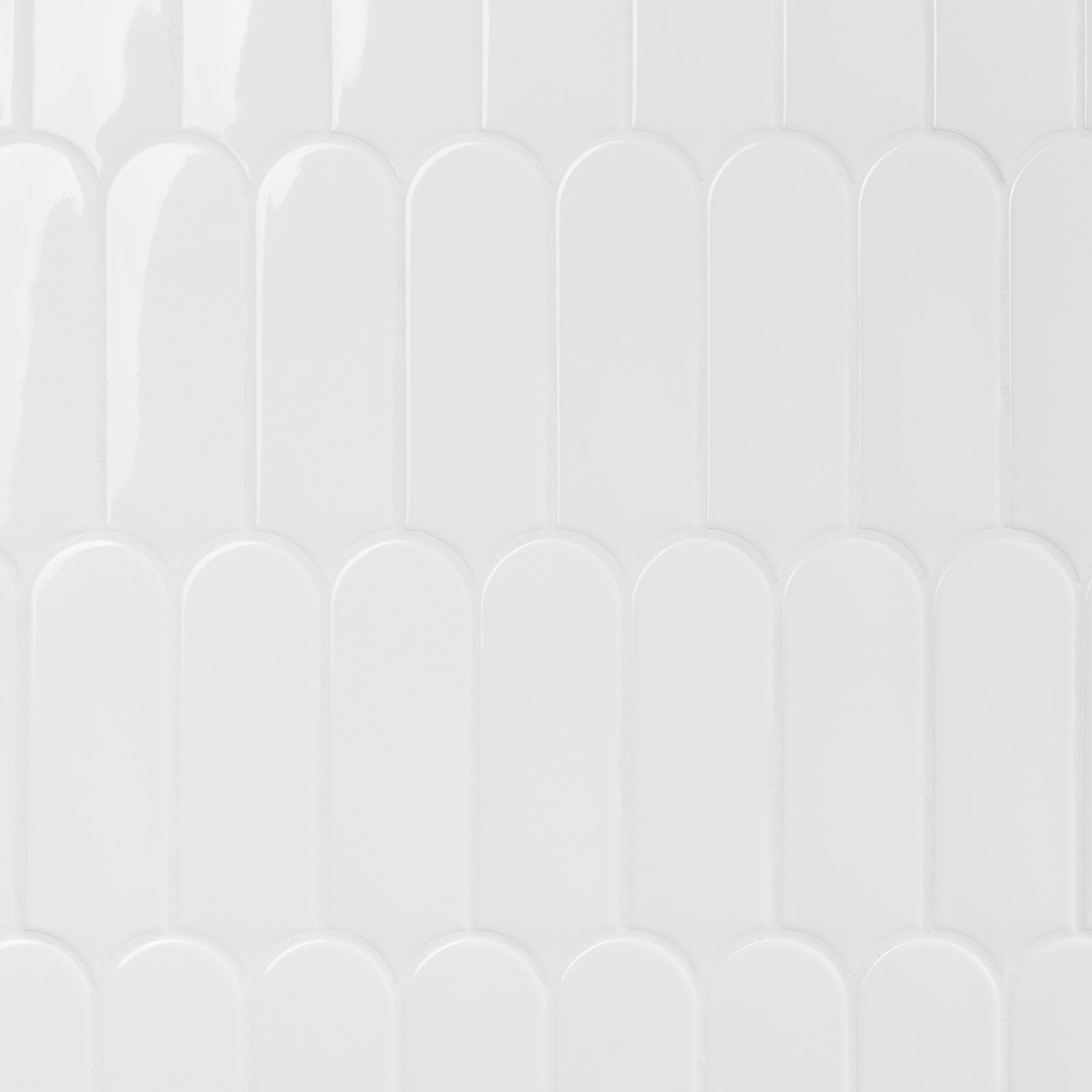 Airy 2.83 in. x 7.67 in. Polished Ceramic Fishscale Wall Tile (5.15 Sq. Ft. / Case), White