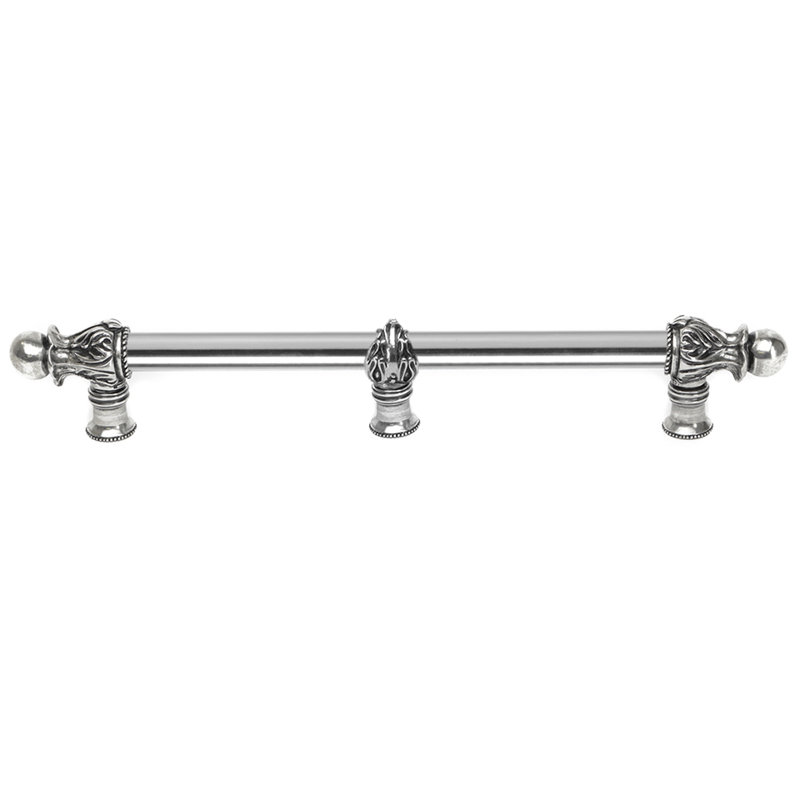 Acanthe avec 5/8 po de longueur lisse de style roman avec entretoise centrale, Argent argent, 18"