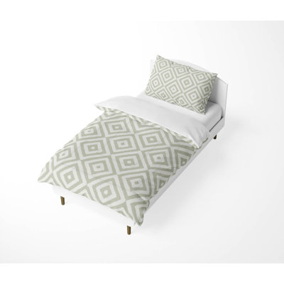 Ikat Eye Decorative Lightweight Comforter Set