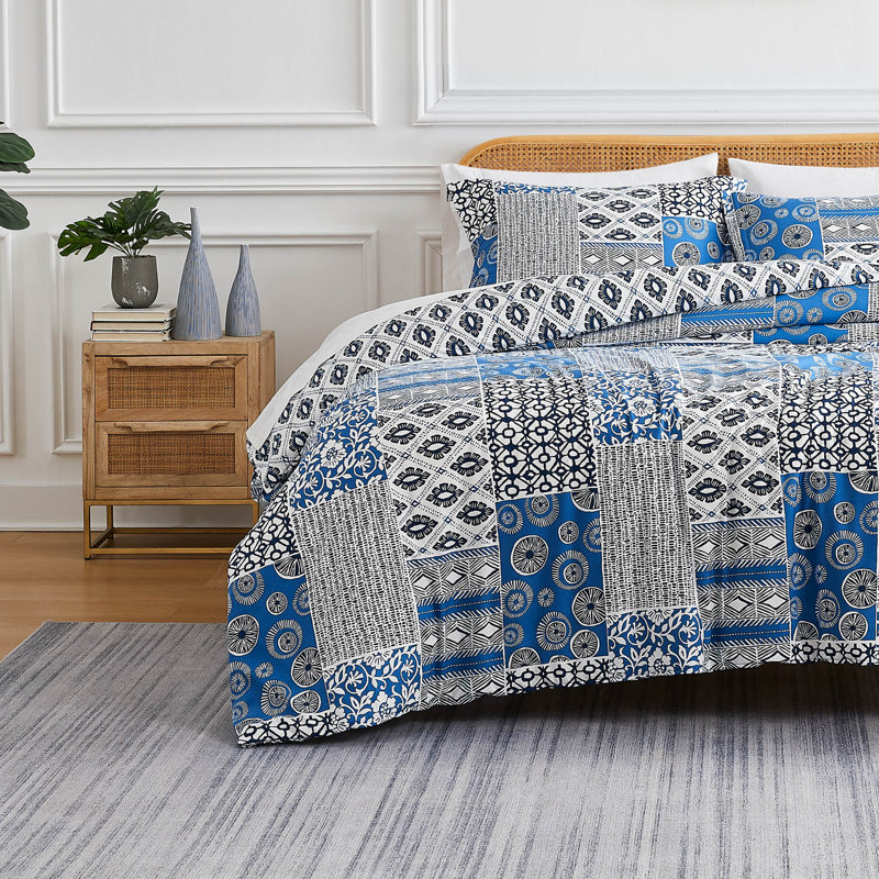 Patchwork Blue Reversible Full Down Alternative Comforter Set