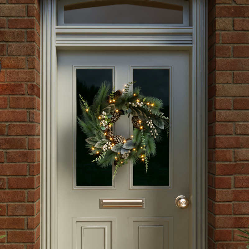 Faux Lighted Plastic 55cm Wreath