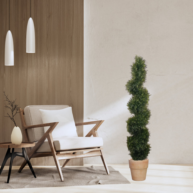 Arbre topiaire en cèdre artificiel en pot 5 pi de hauteur, H 60 po x l 10 po x P 10 po