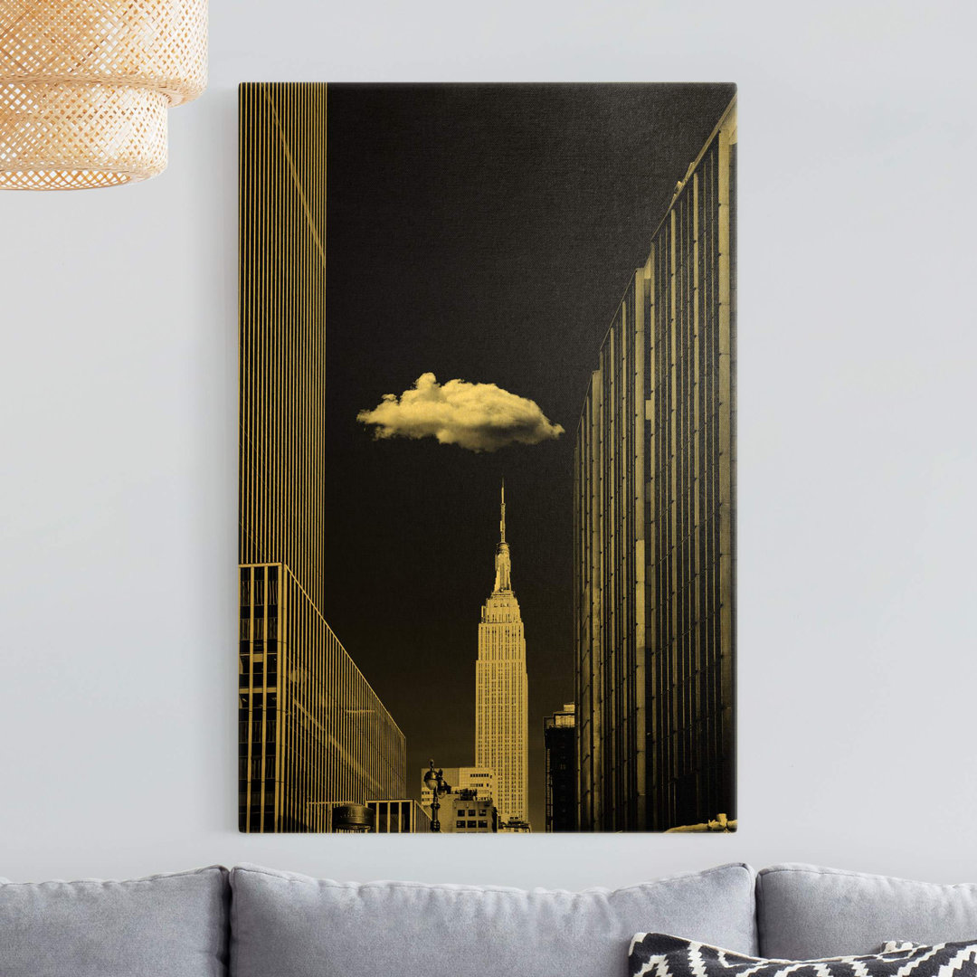 Leinwandbild New York mit einzelner Wolke