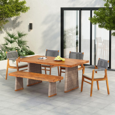 Ensemble repas d'extérieur en bois d'acacia 6 pièces avec pieds en rotin tissé à la main, corde et osier brun
