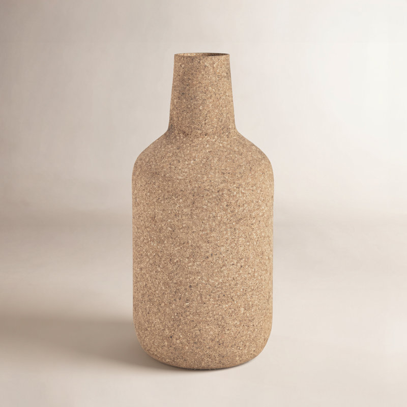 Grand vase à fleurs en fer, H 13 po x l 6 po x P 6 po