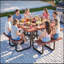 Ensemble de table de pique-nique carrée en bois massif (80,8 po x 80,8 po x 30,3 po) avec bancs intégrés, capacité de charge de 400 kg (882 lb), trou pour parasol.