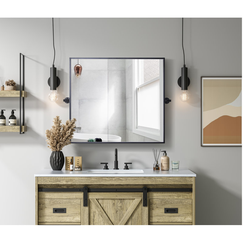 Miroir Amoura, 30 po x 27 po, Noir