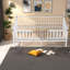 Lits peu encombrants, structure simple en métal blanc, style moderne pour petite maison