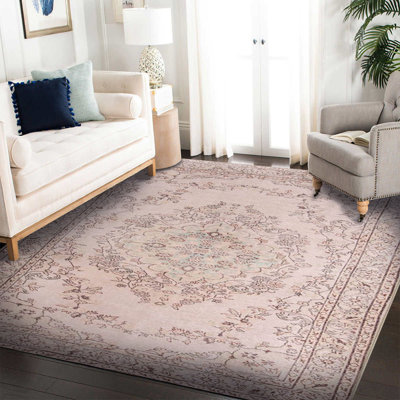Tapis beige à motif tissé rétro
