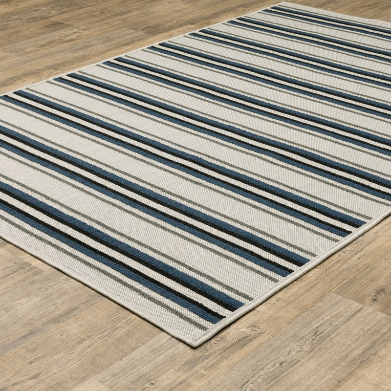 Musgrove Geometric Indoor / Outdoor Rug, Rectangle 7'10" x 10'