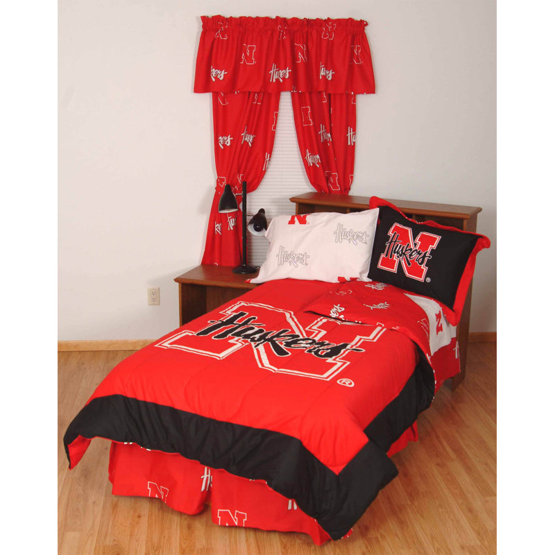 NCAA Sateen Comforter, Full Comforter + 7 Additional Pieces, Nebraska