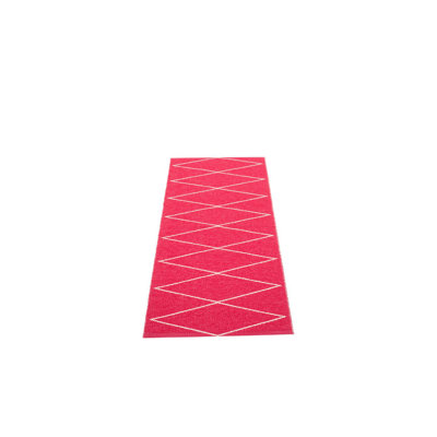 Max Geometric Area Rug in Cherry/White