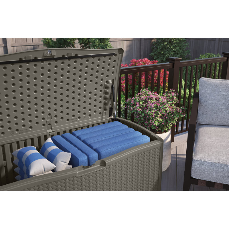 Boîte de rangement en osier de résine pour rangement extérieur l 53 po x P 26 po Suncast, fabriquée aux États-Unis, Gris
