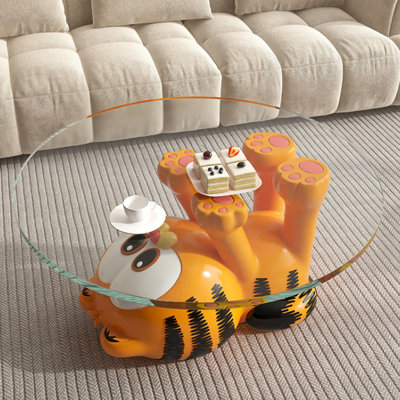 Creamy-Style Cartoon Garfield Cat Resin Coffee Table Ornament