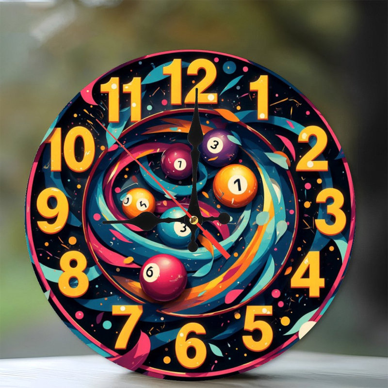 Horloge murale colorée en spirale artistique