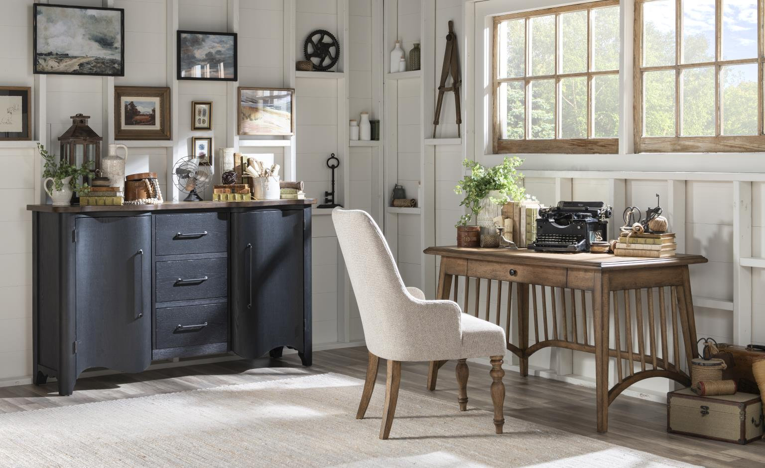 Country Living 1-Drawer Writing Desk