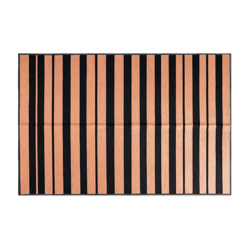 Tapis intérieur / extérieur rose HorizontalStripes, Rectangulaire 8 pi x 10 pi