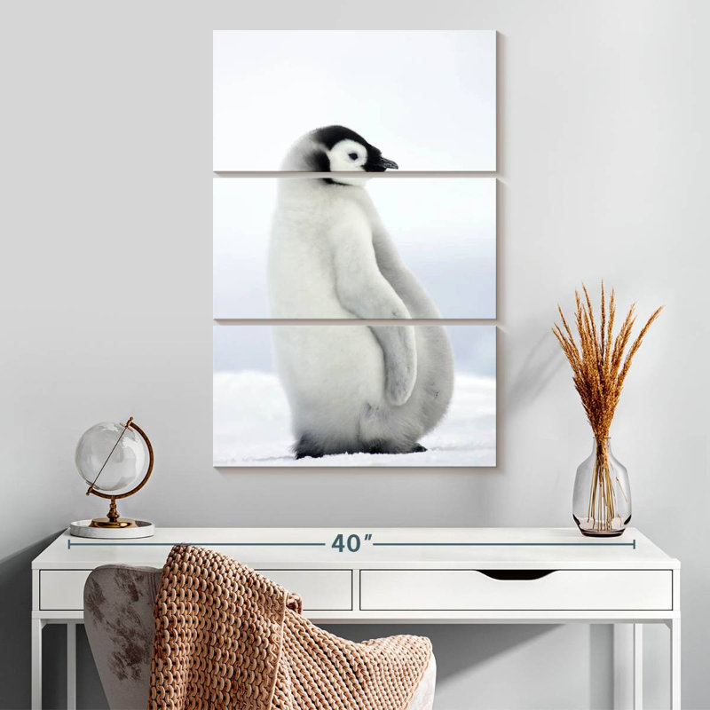 Adorable bébé pingouin Brampt, H 32 po x l 20 po