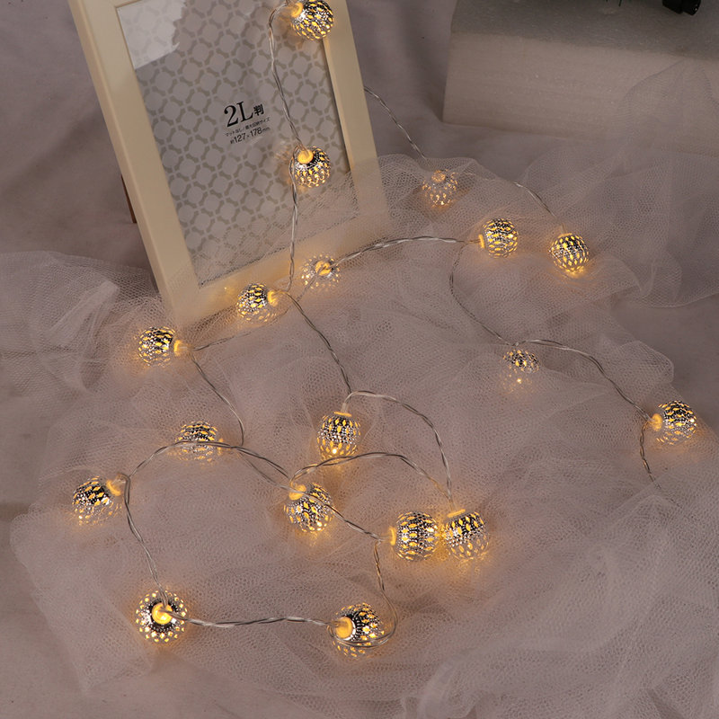 Keyonnie 20 - Bulb 72'' Battery Powered LED String Light