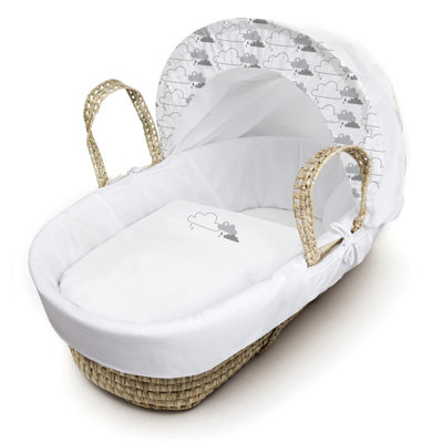  Moses Basket with Bedding and Stand