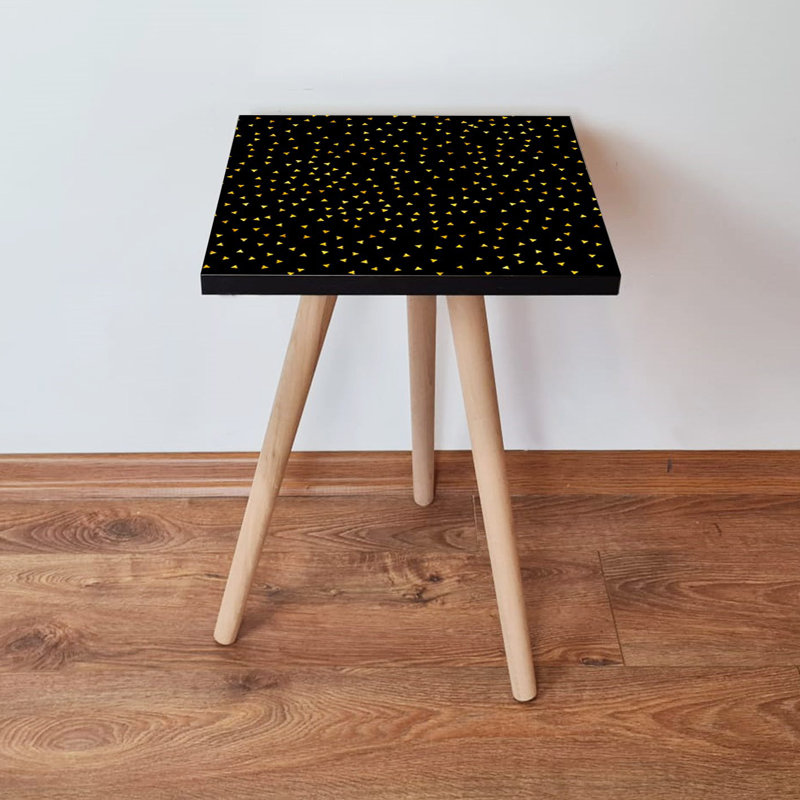 Table d'appoint moderne avec pieds en bois de hêtre, noir et or, 13,8 po x 16,5 po x 13,8 po | 100% panneau de fibres à densité moyenne, épaisseur: 0,7 pouce | Conception géométrique élégante pour le salon et la chambre à coucher, meubles décoratifs élégants et fonctionnels