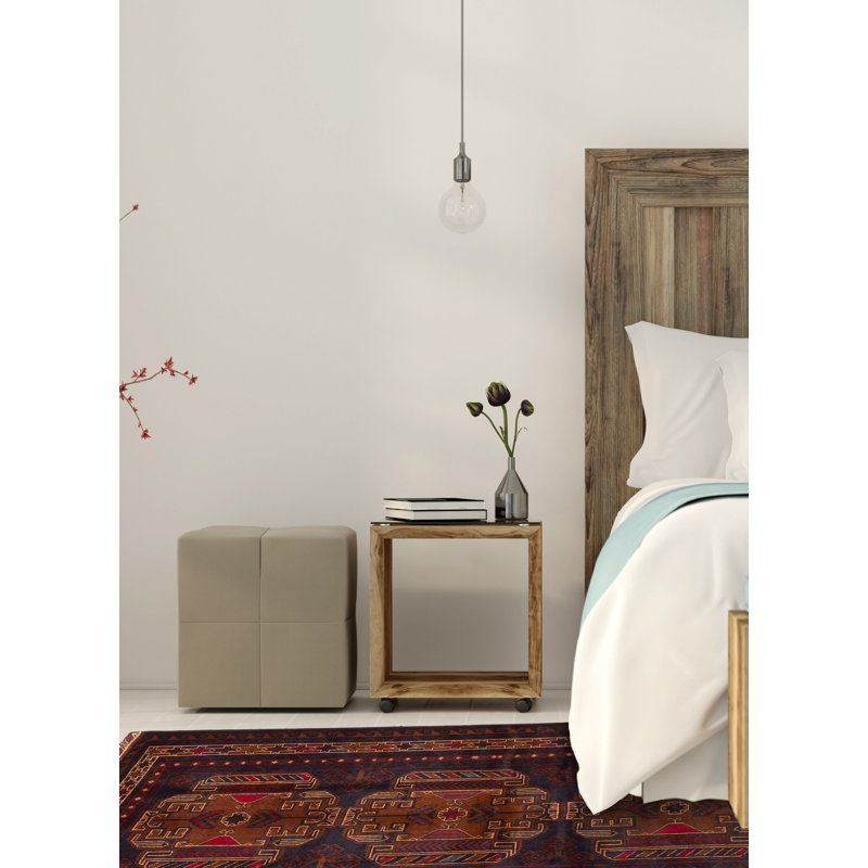 Tapis bleu marine Teimani 3 pi 10 po x 6 pi 11 po