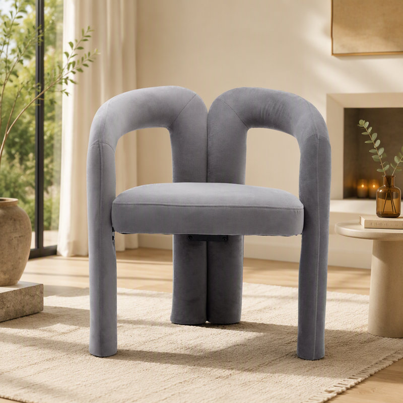 Ensemble confortable de chaises d'appoint rembourrées en velours pour divers espaces