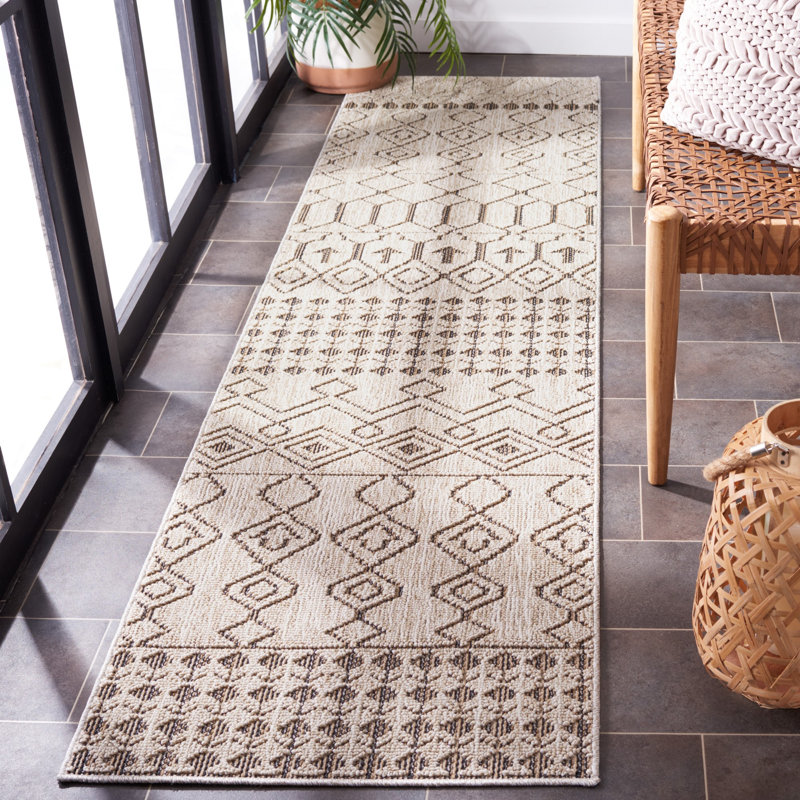 Global Southwestern Indoor/Outdoor Area Rug, Runner 2'2" x 8'