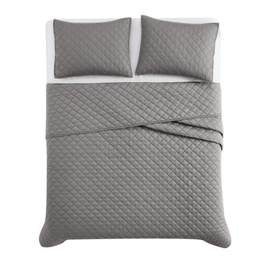 Cannon Solid Oversized Percale 3 Piece Quilt Set