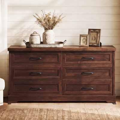 Commode horizontale RosaRio avec 6 tiroirs de rangement spacieux et une esthétique richement rustique