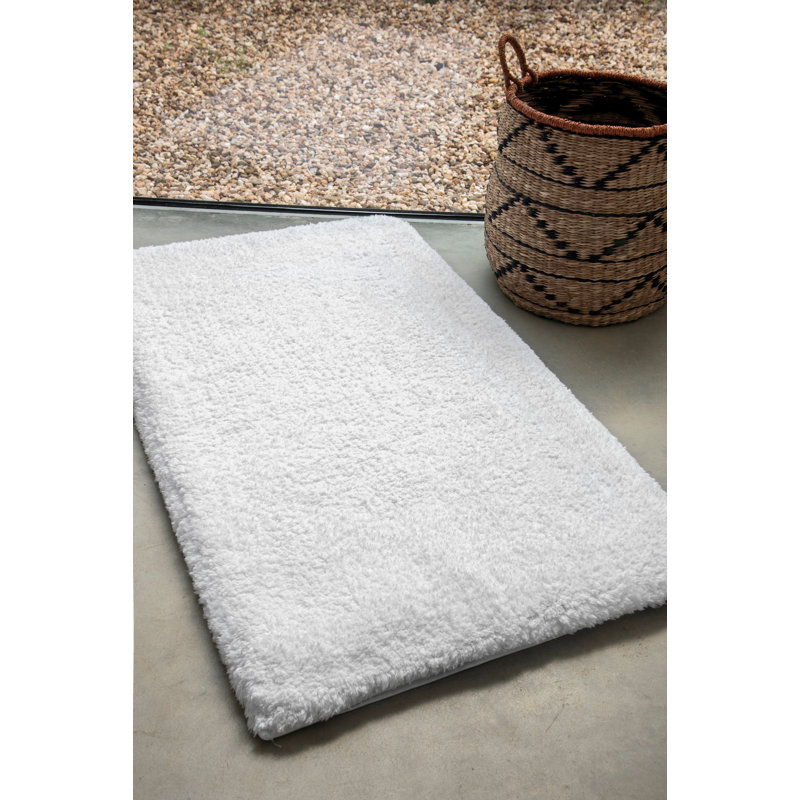 Egoist Bath Rug, White, 28" W x 47" L